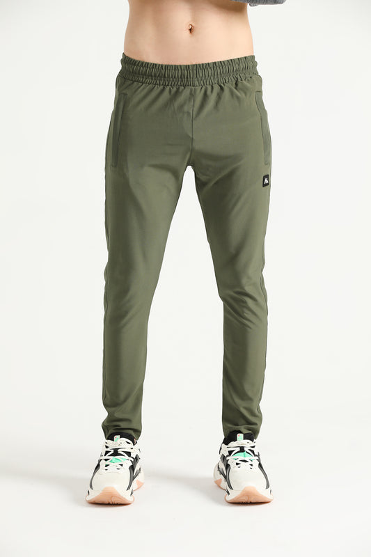 Essential JoggersJoggersHilton AestheticsHilton AestheticsEssential JoggersSmallMalachite GreenDarkOliveGreen1